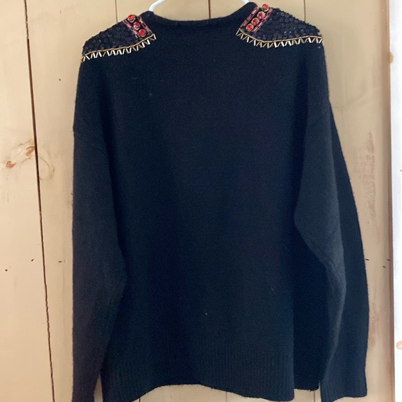 NWOT Zara bejeweled Cashmere blend sweater in Black. Fits M-XL - Picture 4 of 4